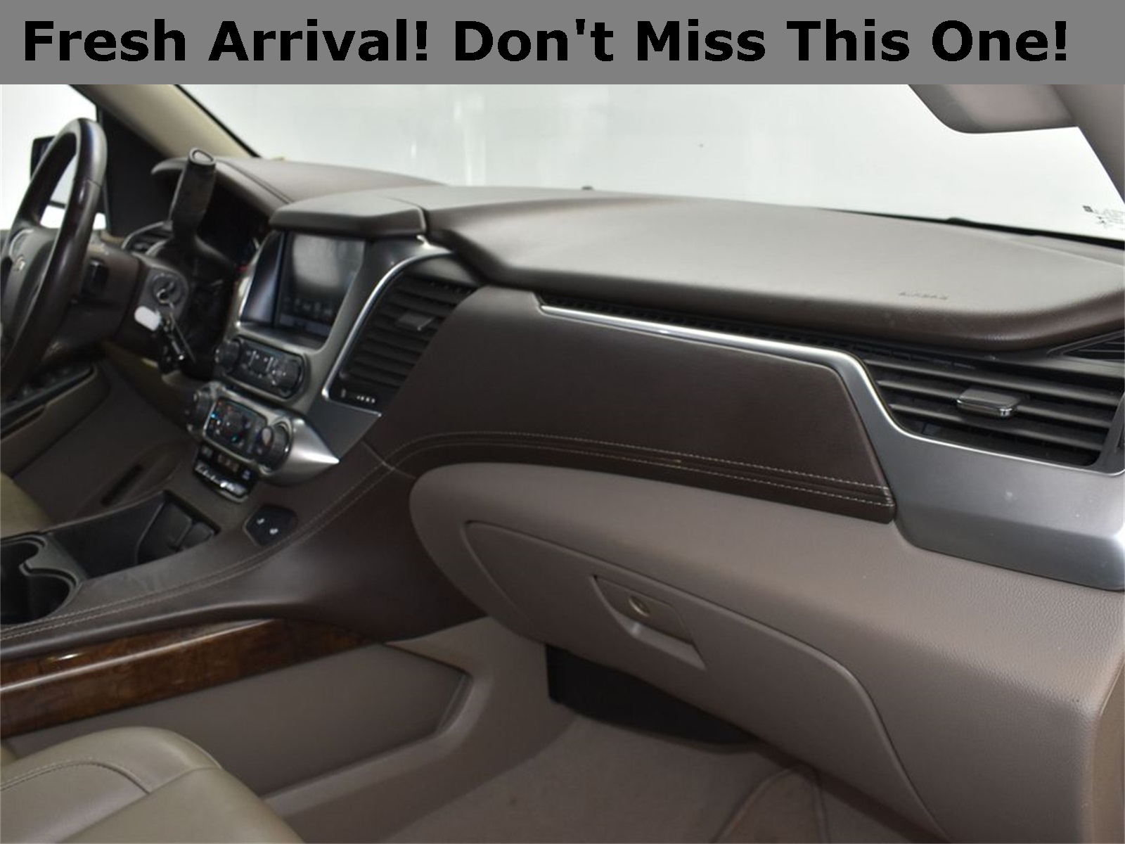 2019 Silver Ice Metallic Chevrolet Tahoe LT RWD SUV