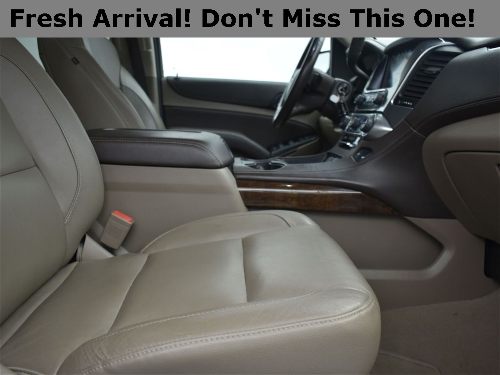 2019 Silver Ice Metallic Chevrolet Tahoe LT RWD SUV