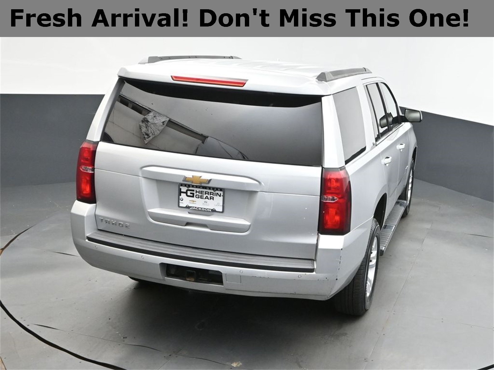 2019 Silver Ice Metallic Chevrolet Tahoe LT RWD SUV
