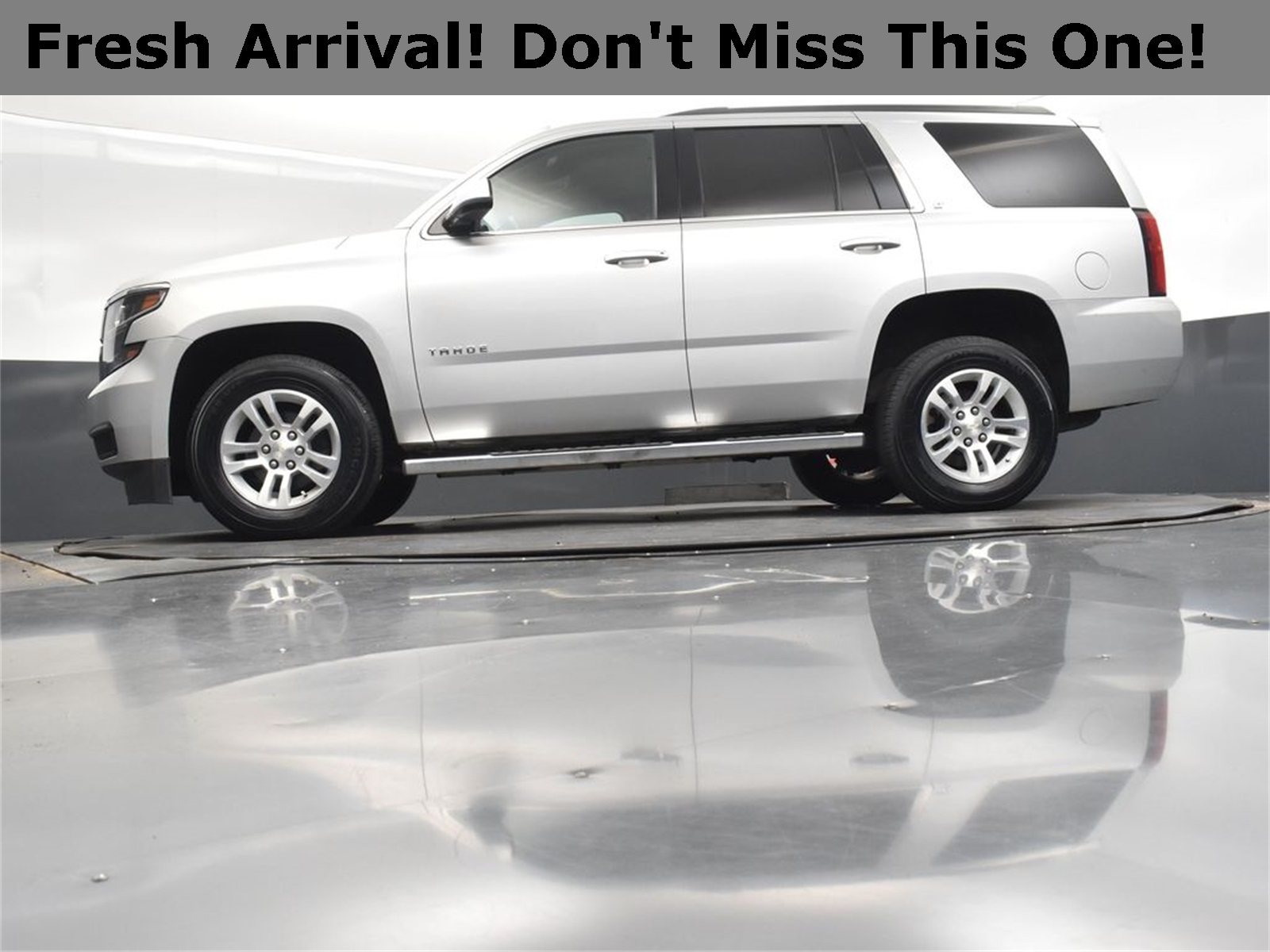2019 Silver Ice Metallic Chevrolet Tahoe LT RWD SUV