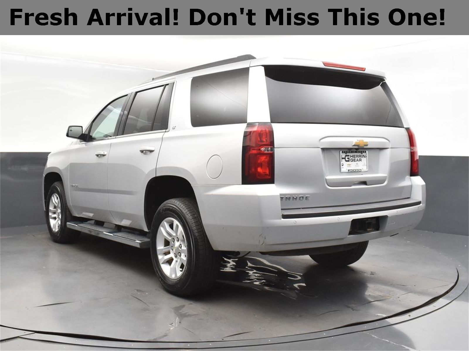 2019 Silver Ice Metallic Chevrolet Tahoe LT RWD SUV