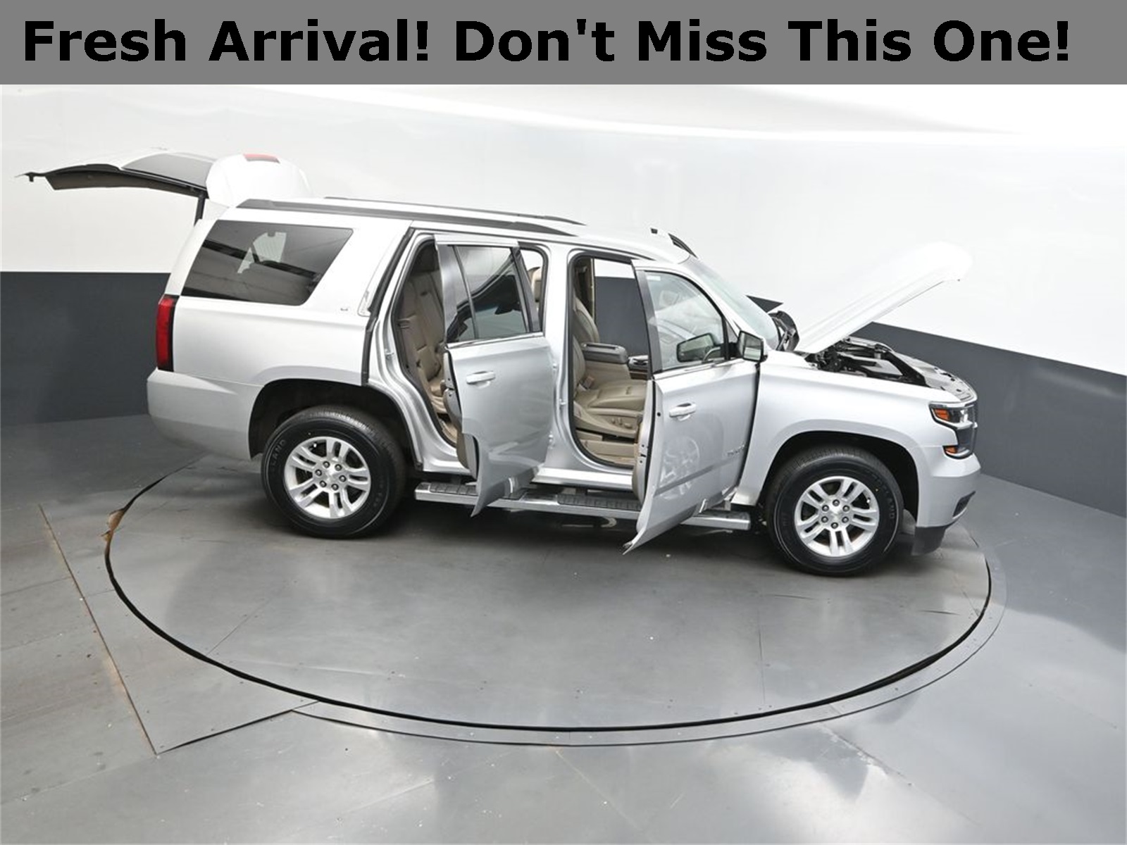 2019 Silver Ice Metallic Chevrolet Tahoe LT RWD SUV