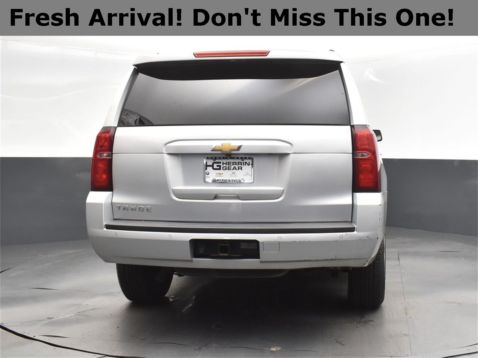 2019 Silver Ice Metallic Chevrolet Tahoe LT RWD SUV