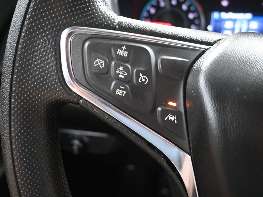 2020 Chevrolet Equinox LT photo 20