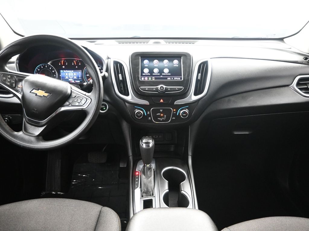 2020 Chevrolet Equinox LT photo 24