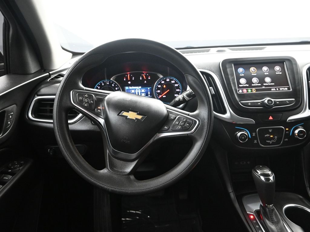 2020 Chevrolet Equinox LT photo 25