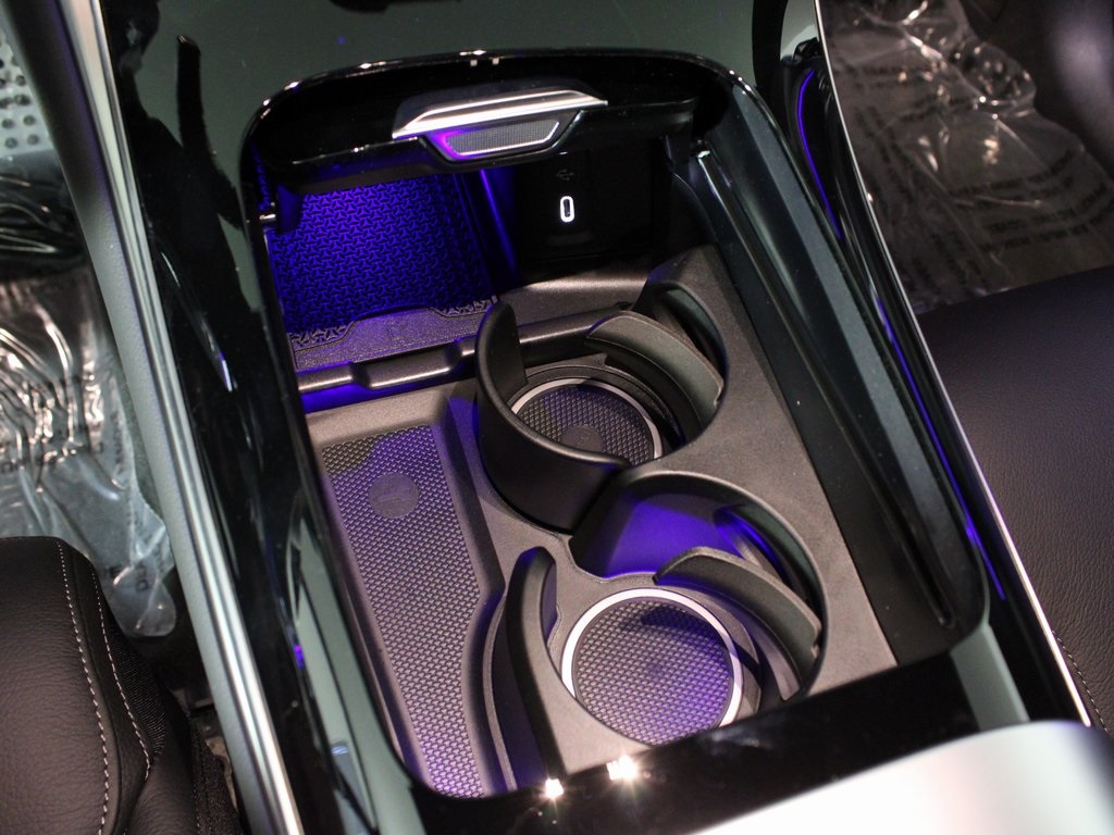 used 2025 Mercedes-Benz GLC car, priced at $59,994