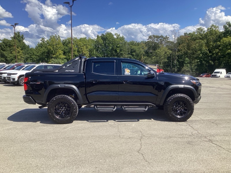 2025 Chevrolet Colorado ZR2 photo 8