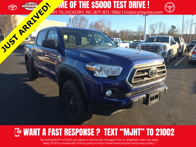 2023 Toyota Tacoma SR5's photo