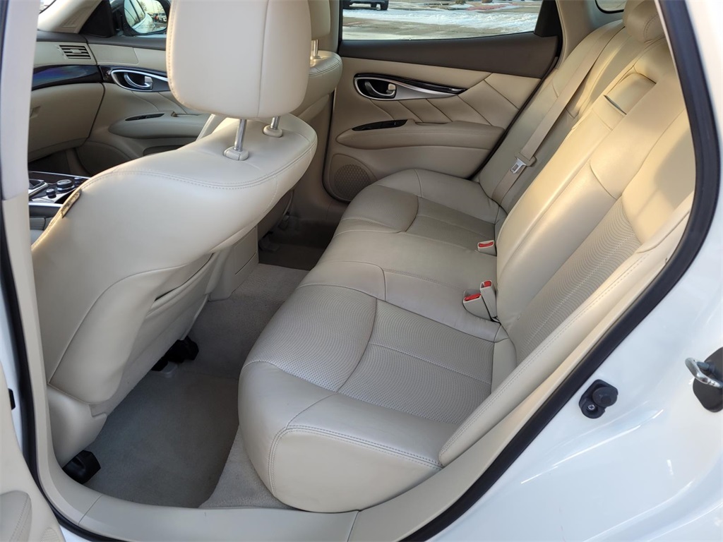 used 2018 INFINITI Q70 car, priced at $14,200