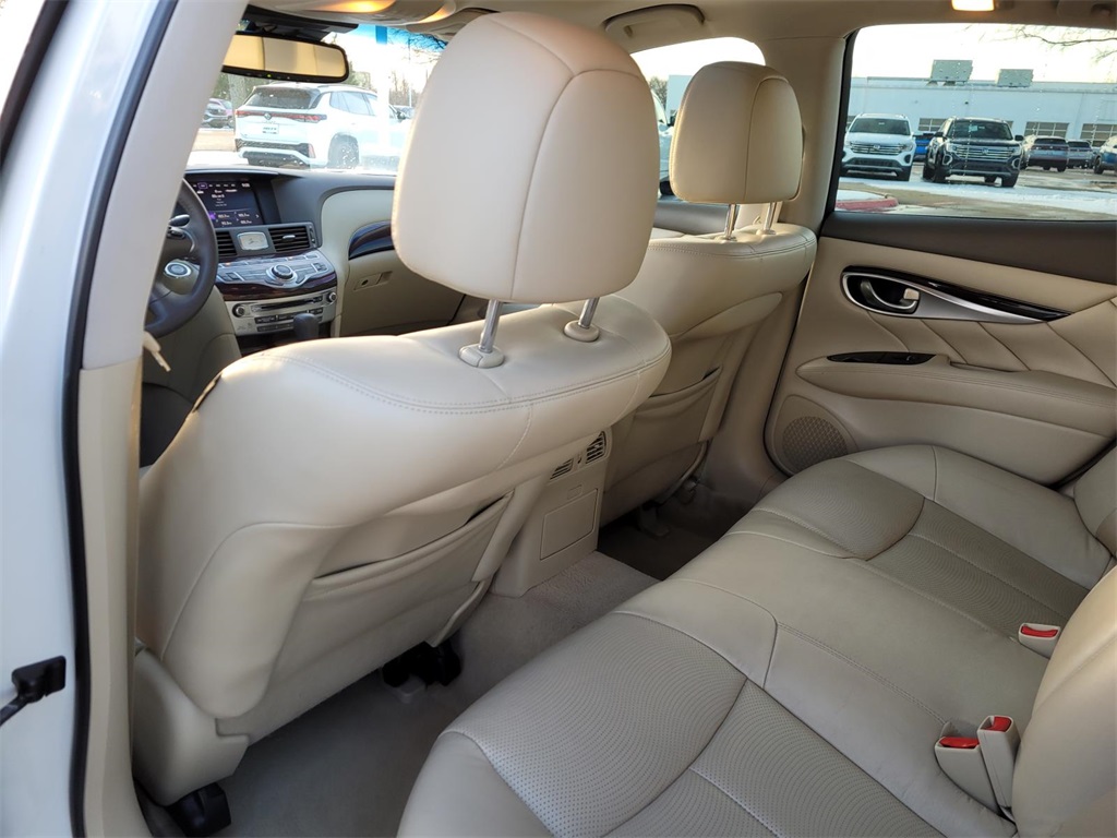 used 2018 INFINITI Q70 car, priced at $14,200