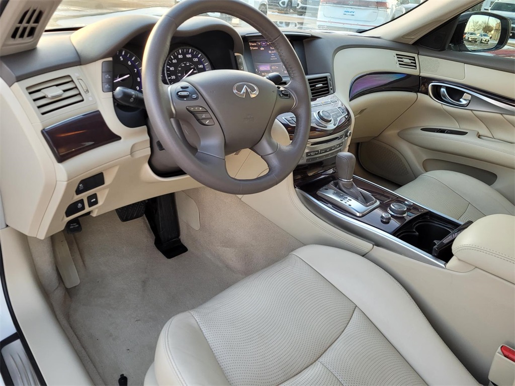 used 2018 INFINITI Q70 car, priced at $14,200