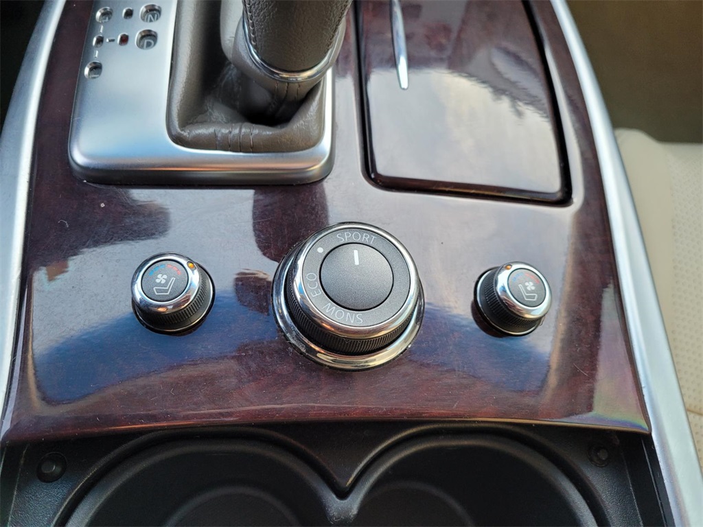 used 2018 INFINITI Q70 car, priced at $14,200