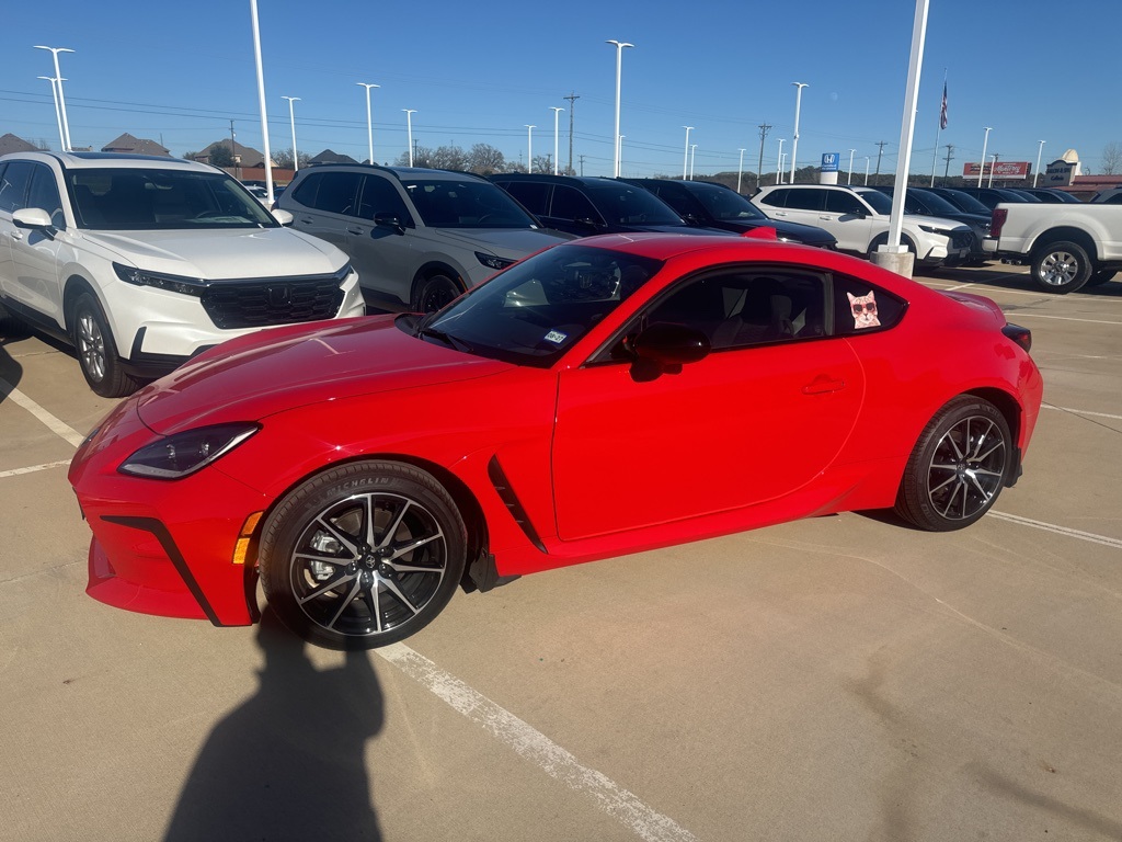 2025 Toyota GR86 Base's photo