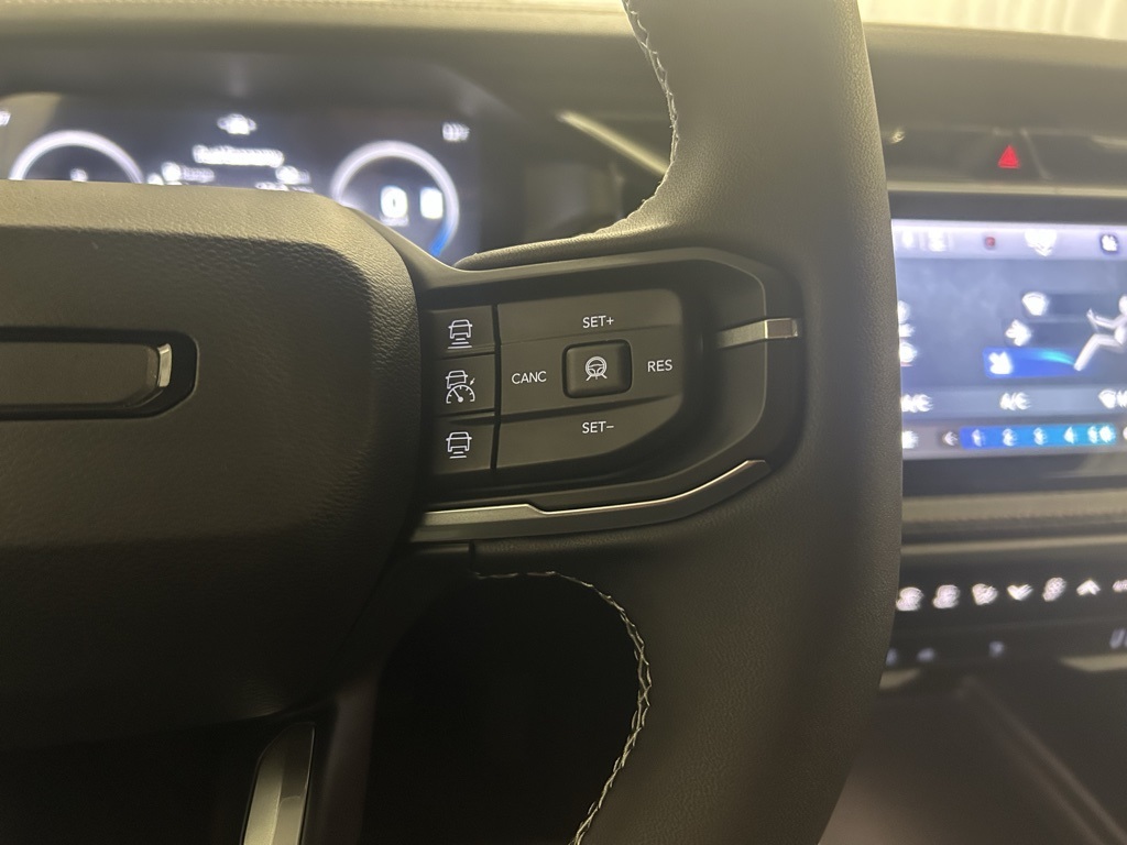 new 2026 Jeep Cherokee car, priced at $45,990