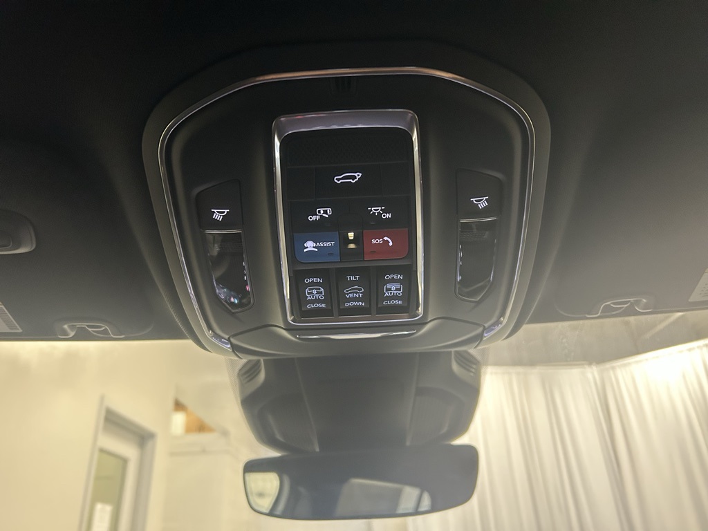 new 2026 Jeep Cherokee car, priced at $45,990