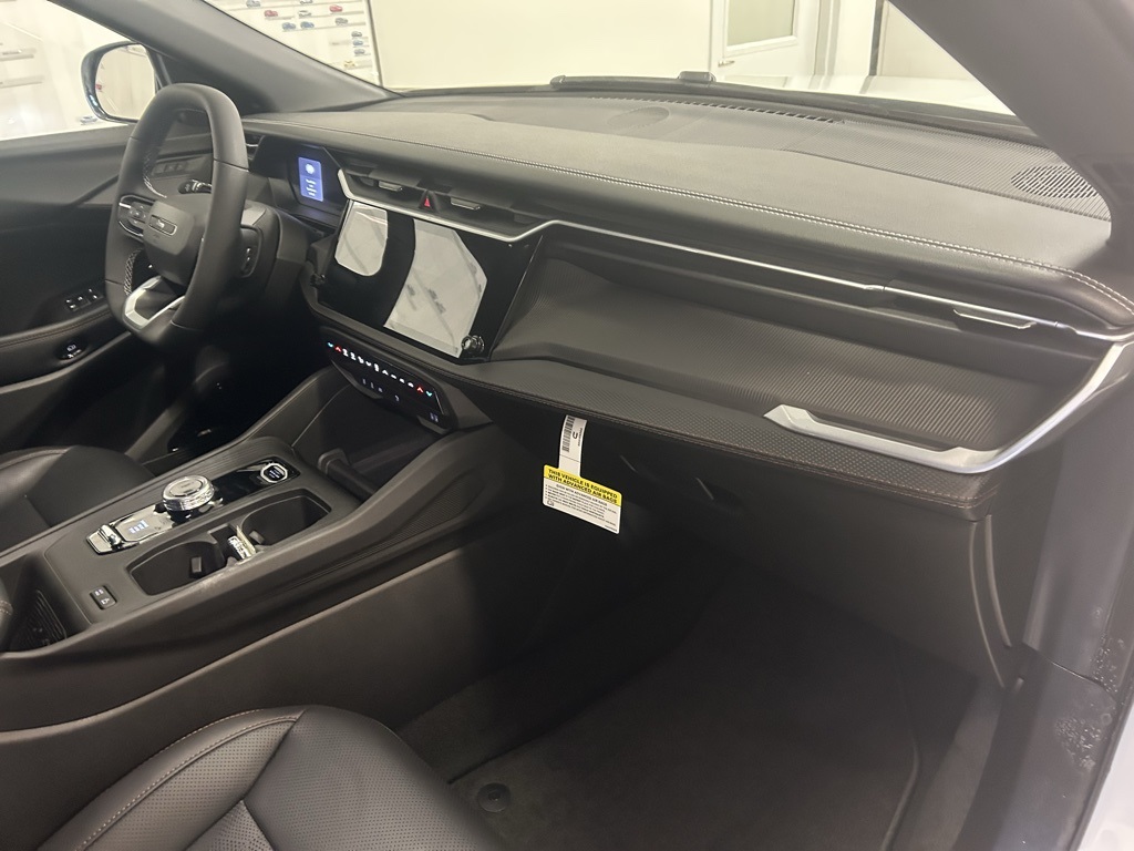 new 2026 Jeep Cherokee car, priced at $45,990