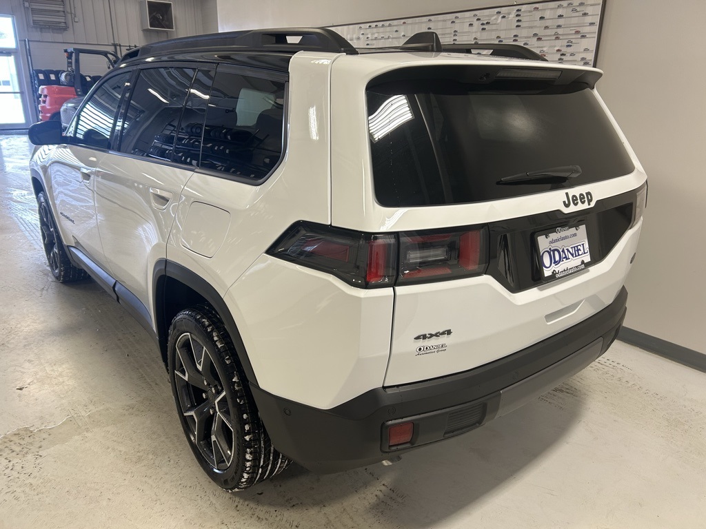 new 2026 Jeep Cherokee car, priced at $45,990
