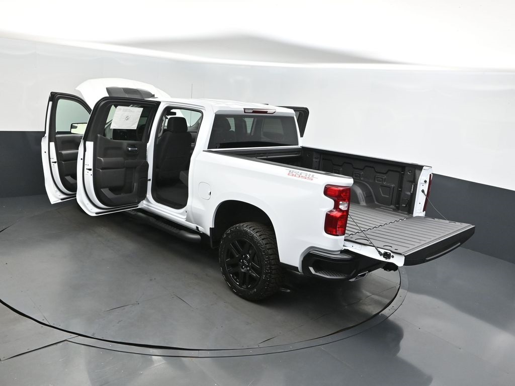 2025 Summit White Chevrolet Silverado 1500 Custom Trail Boss 4X4 Truck