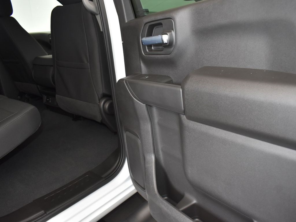 2025 Summit White Chevrolet Silverado 1500 Custom Trail Boss 4X4 Truck