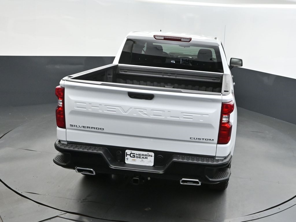 2025 Summit White Chevrolet Silverado 1500 Custom Trail Boss 4X4 Truck