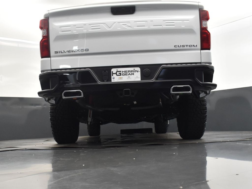2025 Summit White Chevrolet Silverado 1500 Custom Trail Boss 4X4 Truck