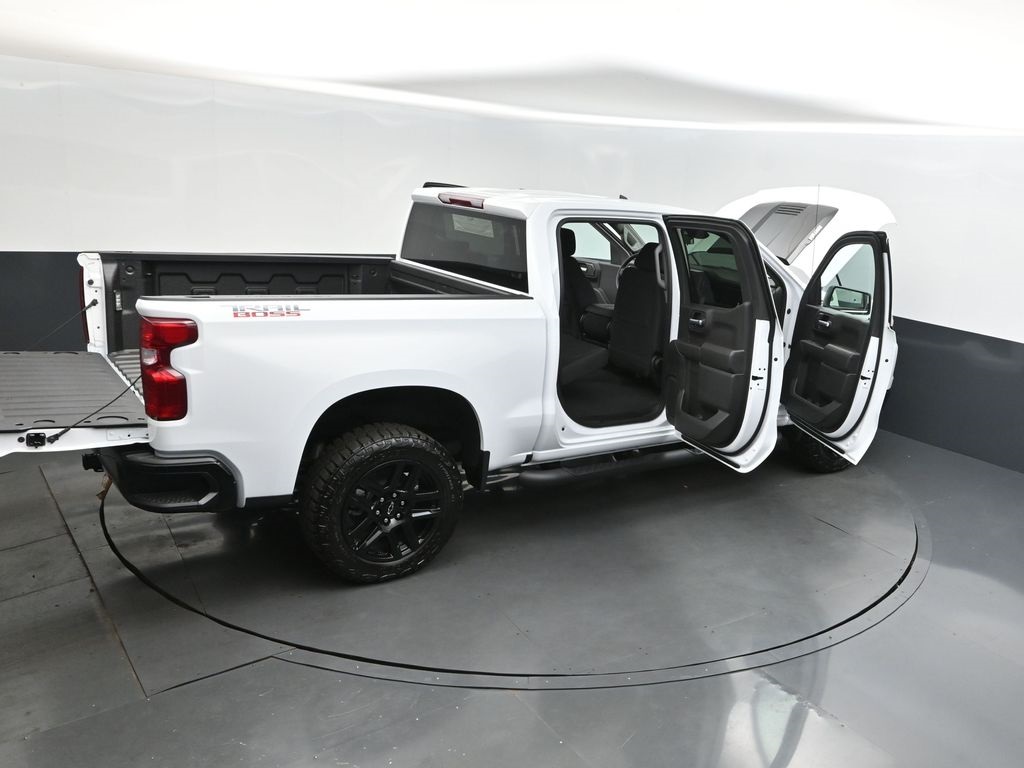 2025 Summit White Chevrolet Silverado 1500 Custom Trail Boss 4X4 Truck