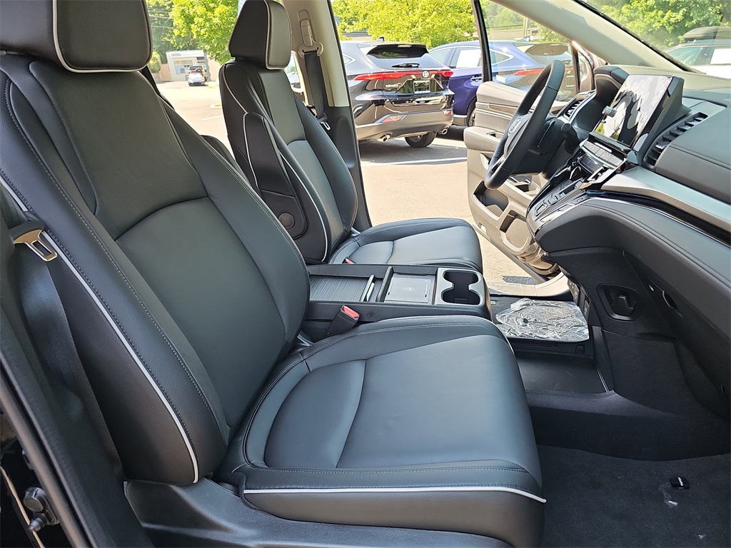 New 2025 Honda Odyssey Van
