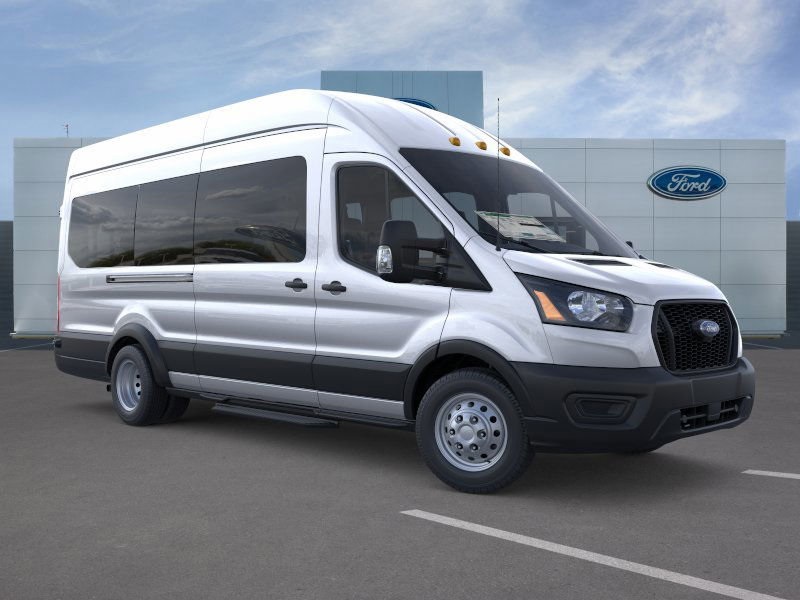 2025 Ford Transit Passenger Van XL's photo