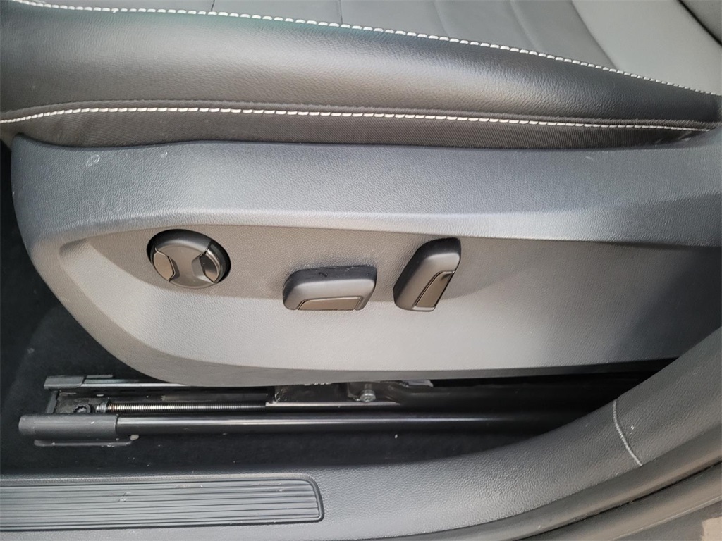 used 2022 Volkswagen Taos car, priced at $18,900