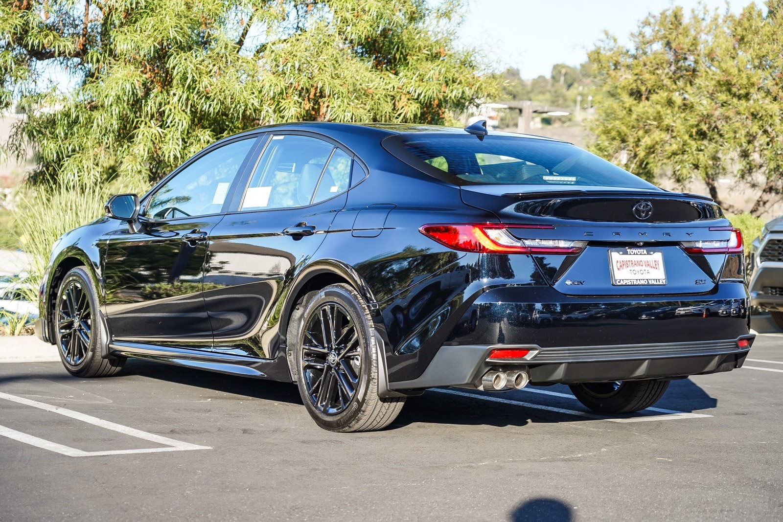 2026 Toyota Camry SE photo 4
