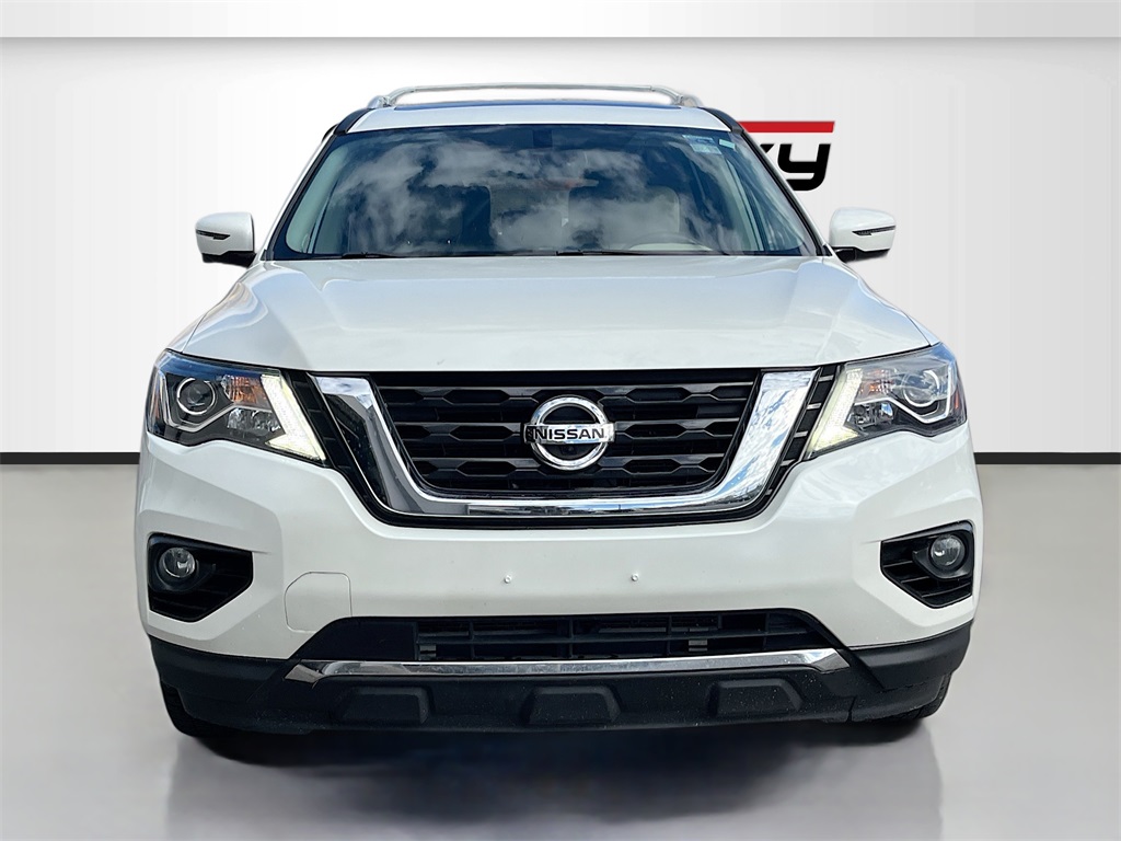 2020 Nissan Pathfinder Platinum