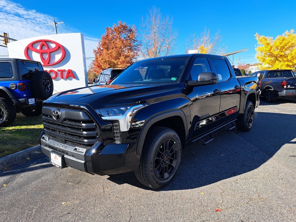 2026 Toyota Tundra SR5 CrewMax photo 2