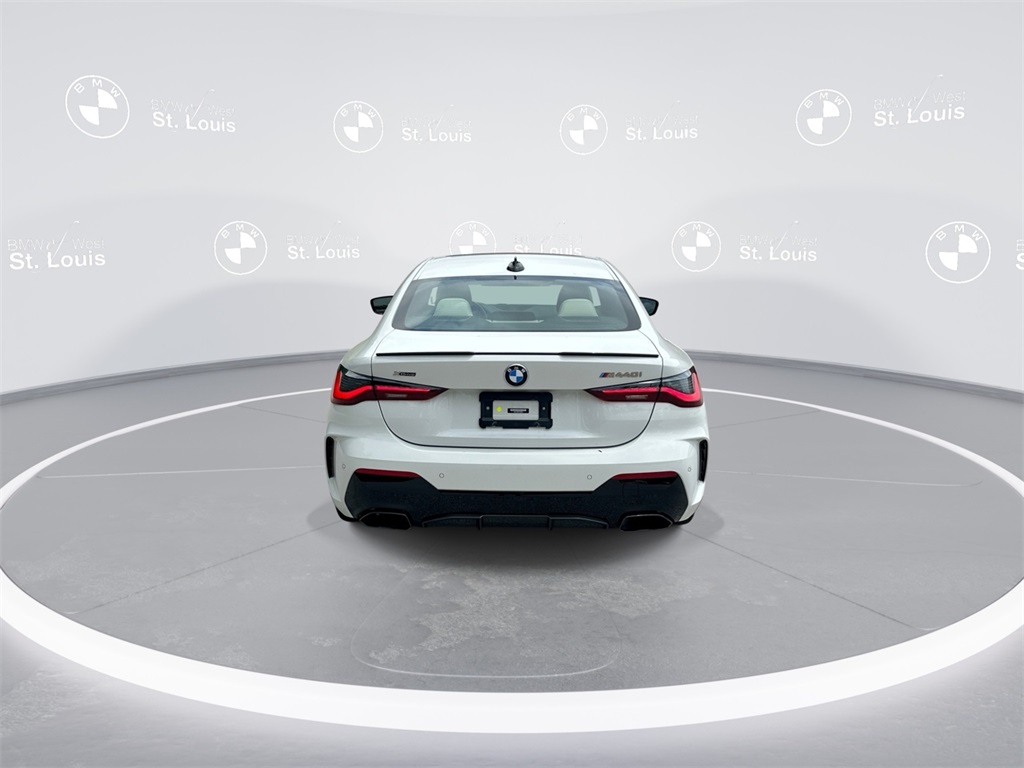 4 Series Coupe M440i xDrive