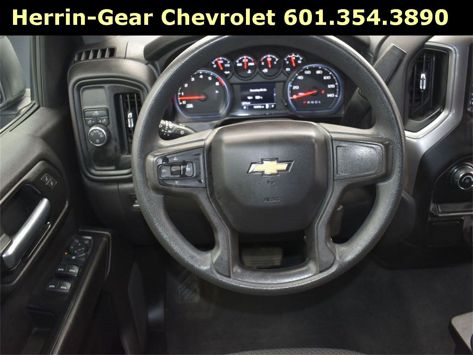 2020 Silver Ice Metallic Chevrolet Silverado 1500 Custom RWD Truck