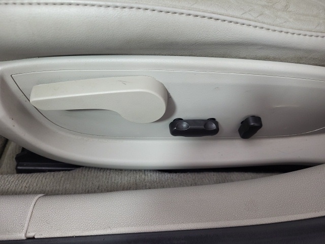 2013 Chevrolet Impala LTZ photo 18