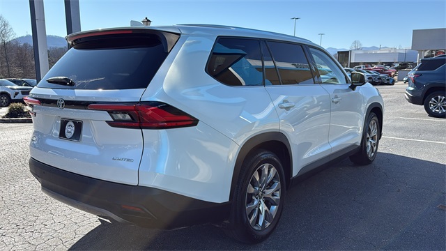 used 2024 Toyota Grand Highlander car, priced at $46,389