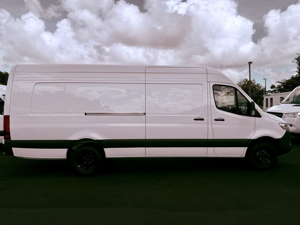 New 2025 Mercedes-Benz Sprinter 4500 High Roof DRW RWD Empty Cargo Van for sale #MV1553 - photo 27