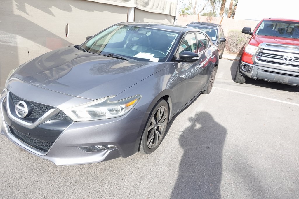 2018 Nissan Maxima SV's photo
