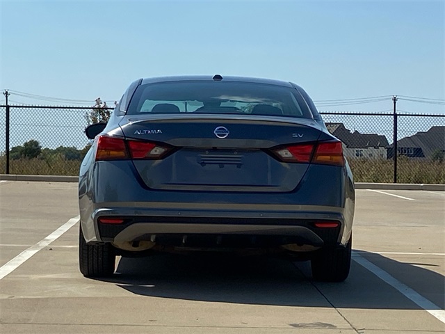 2022 Nissan Altima 2.5 SV photo 3
