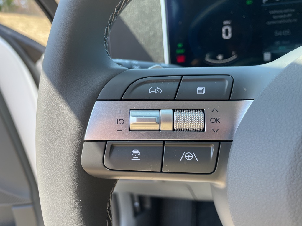 2025 Hyundai Sonata Hybrid SEL photo 16
