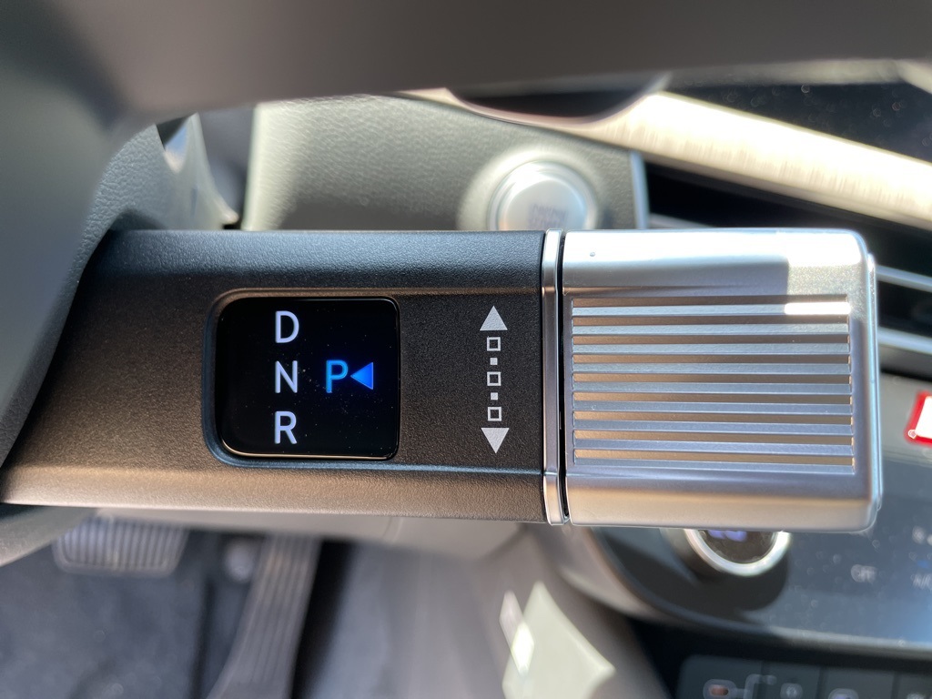 2025 Hyundai Sonata Hybrid SEL photo 18