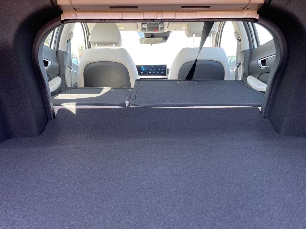 2025 Hyundai Sonata Hybrid SEL photo 35