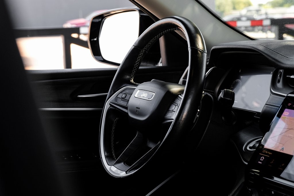 used 2021 Jeep Grand Cherokee L car, priced at $28,129