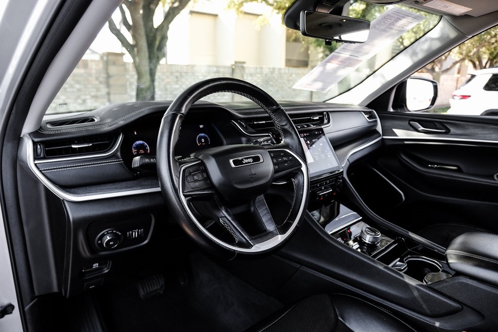 used 2021 Jeep Grand Cherokee L car, priced at $28,129