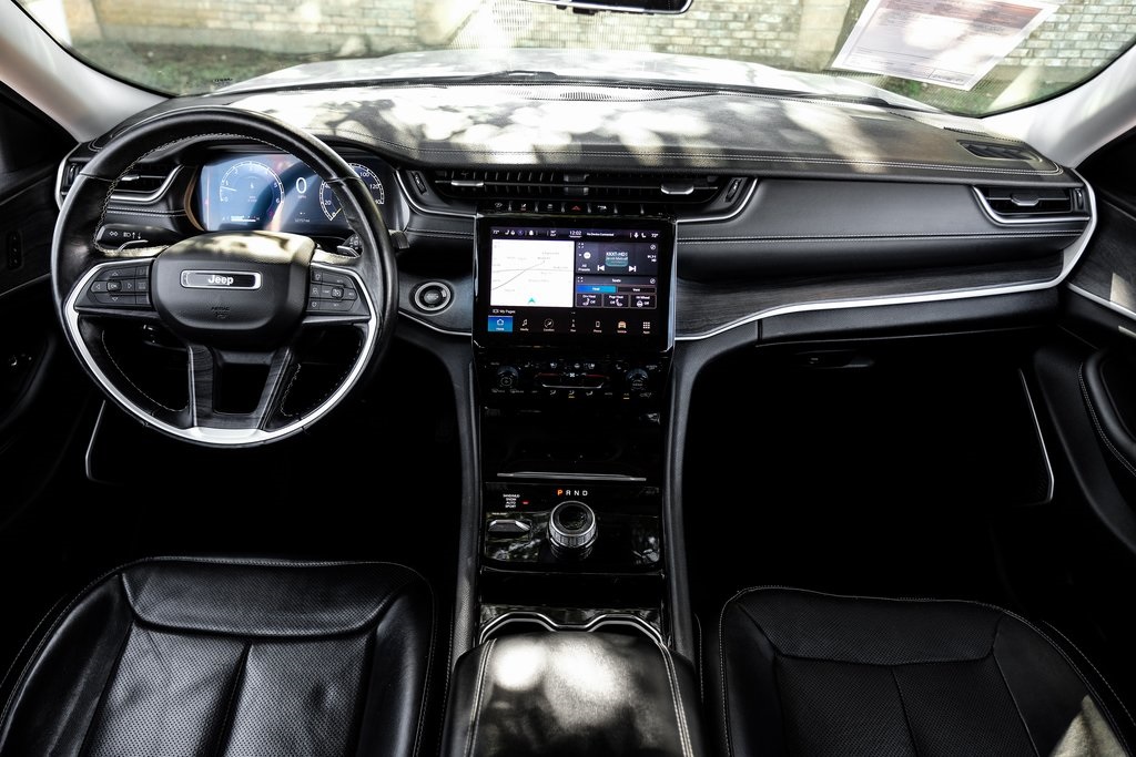 used 2021 Jeep Grand Cherokee L car, priced at $28,129