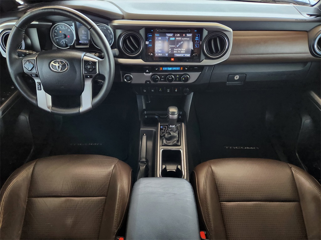 2016 Toyota Tacoma Limited Double Cab photo 19