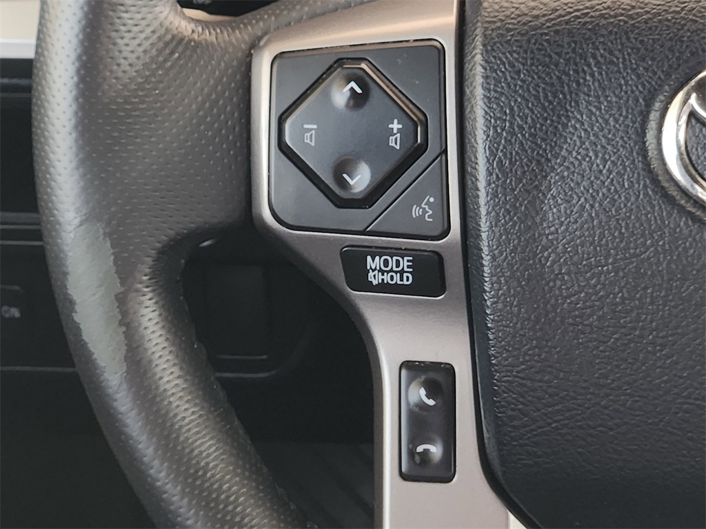 2016 Toyota Tacoma Limited Double Cab photo 21