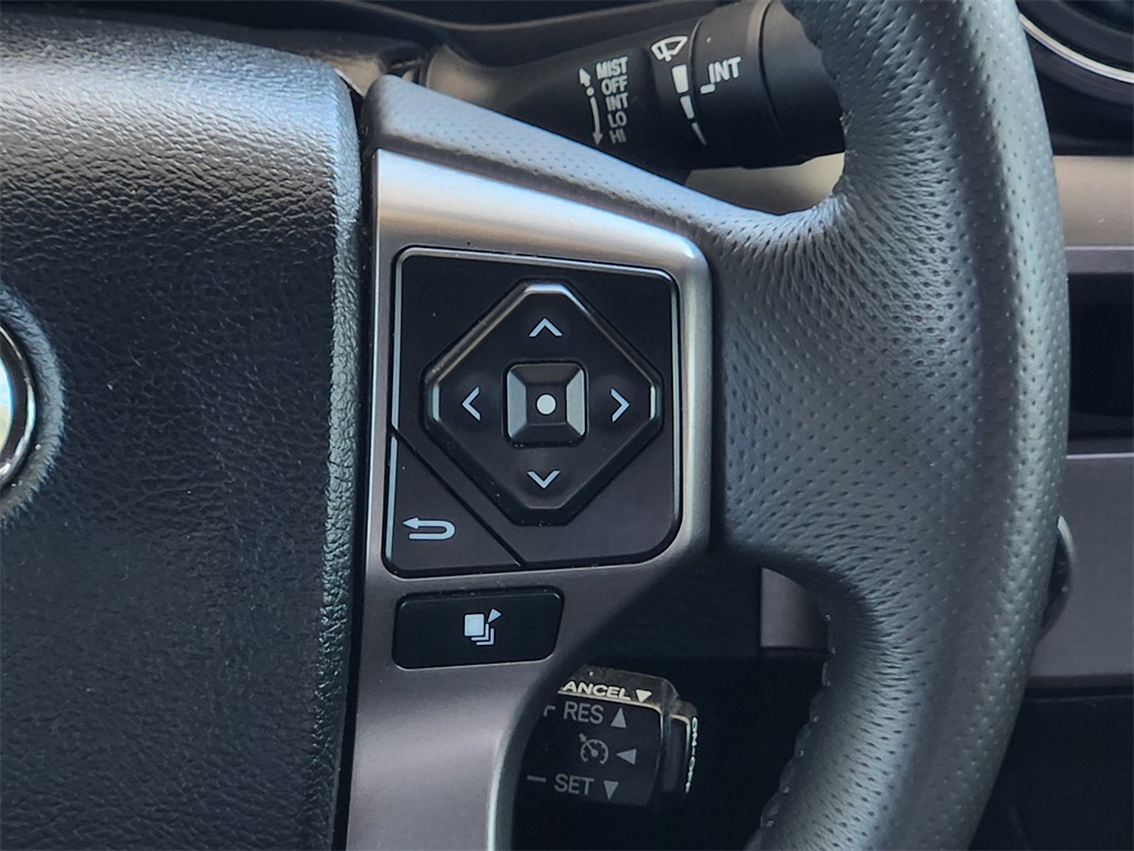 2016 Toyota Tacoma Limited Double Cab photo 22