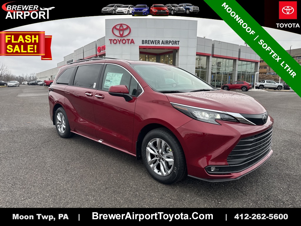2026 Toyota Sienna XLE's photo
